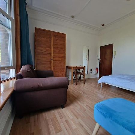 Bright Well Located Studio Flat London Exterior photo